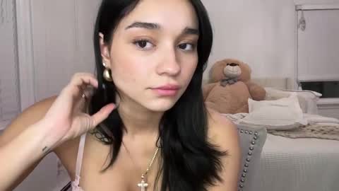 Snapshot of adriannarodriguez chatting on January 2025 05:22:01 AM Adrianna online show from January 2025 05:22:01 AM