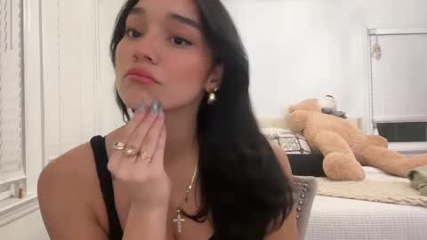 Snapshot of adriannarodriguez chatting on January 2025 02:06:01 AM Adrianna online show from January 2025 02:06:01 AM