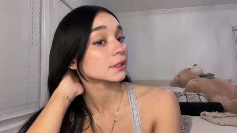 Snapshot of adriannarodriguez chatting on February 2025 02:00:01 AM Adrianna online show from February 2025 02:00:01 AM