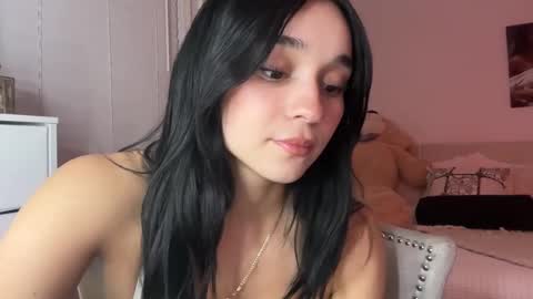 Snapshot of adriannarodriguez chatting on February 2025 04:44:01 AM Adrianna online show from February 2025 04:44:01 AM