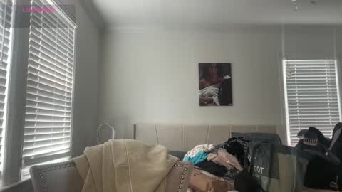 Snapshot of adriannarodriguez chatting on September 2025 06:18:02 PM Adrianna online show from September 2025 06:18:02 PM