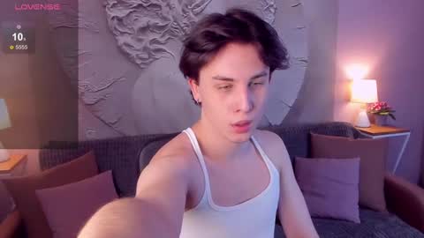 adrianoaubert online show from March 2025 10:16:02 AM