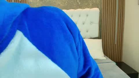 Snapshot of adrianstark_ chatting on May 2026 01:04:02 PM adrianstark_ online show from May 2026 01:04:02 PM