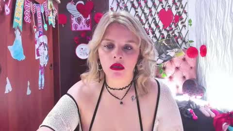 adriiana_fox_ online show from February 2025 07:03:01 PM