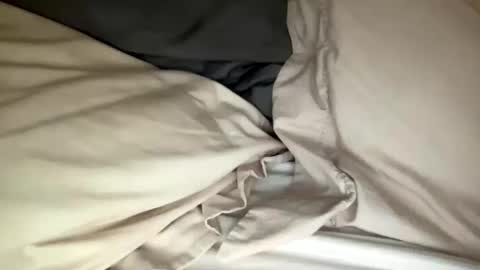 adriiiii online show from December 2024 12:09:02 AM