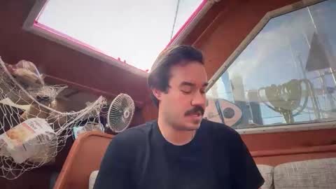 adriiiiiiiiano online show from February 2026 01:42:01 PM