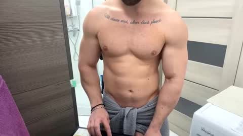 Mrrfitt online show from March 2026 01:48:02 PM