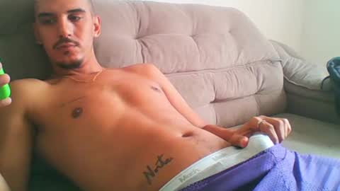 Luci online show from January 2025 04:01:01 PM