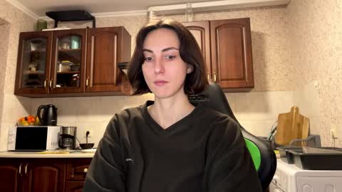 Snapshot of aevra chatting on December 2024 12:48:02 AM vegans taste better online show from December 2024 12:48:02 AM