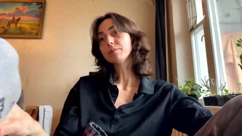 Snapshot of aevra chatting on September 2025 02:31:02 PM vegans taste better online show from September 2025 02:31:02 PM