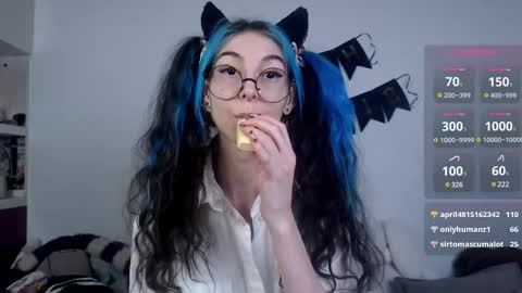 Afina online show from February 2025 08:45:02 PM