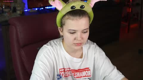 Afina online show from March 2026 03:34:02 PM