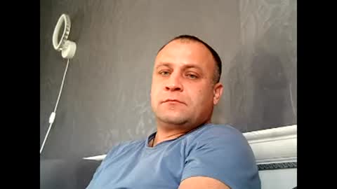 Sasha online show from November 2025 08:11:02 AM