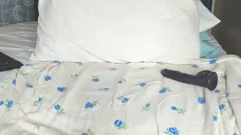 african_barbie25 online show from January 2025 06:32:01 PM