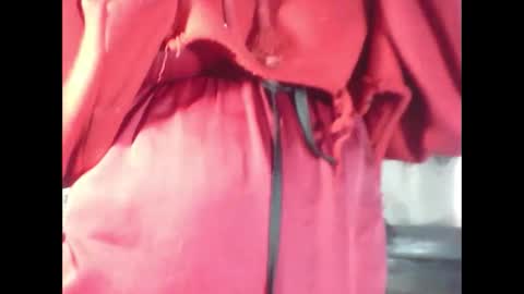 Snapshot of african_beauties chatting on February 2026 11:36:02 AM Mia Friends online show from February 2026 11:36:02 AM