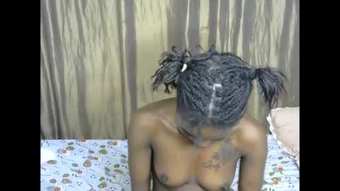 Snapshot of africana_slimqueen chatting on May 2026 11:34:01 PM africana_slimqueen online show from May 2026 11:34:01 PM