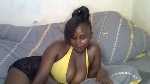 Snapshot of afrii_kity chatting on October 2025 01:45:01 PM afrii_kity online show from October 2025 01:45:01 PM