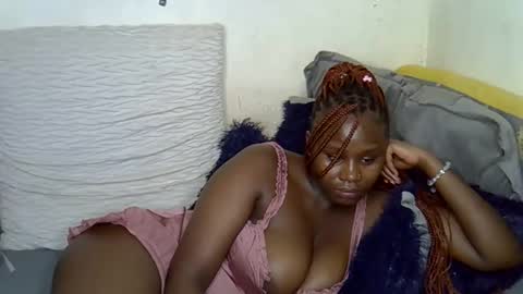 Snapshot of afrii_kity chatting on November 2025 02:11:02 AM afrii_kity online show from November 2025 02:11:02 AM