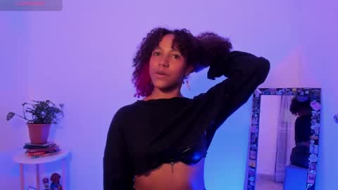 Snapshot of afro_dita8 chatting on June 2026 02:02:02 AM afro_dita8 online show from June 2026 02:02:02 AM