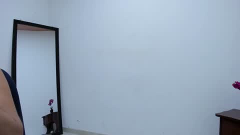 Lorena online show from December 2024 10:25:02 PM