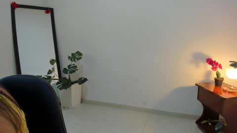 Lorena online show from September 2025 03:13:01 PM