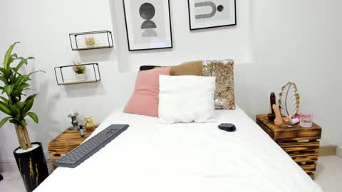 Afrodita online show from January 2025 07:43:01 AM