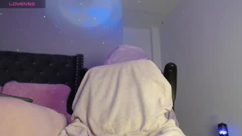 Afrodita online show from October 2025 02:00:01 AM