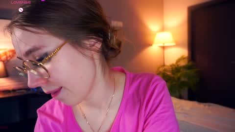 Snapshot of afroditacaree chatting on February 2025 06:54:01 AM Kind sensual Emma fav pattern 2266 online show from February 2025 06:54:01 AM