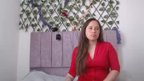 Snapshot of afroditawhispers chatting on May 2026 09:30:02 PM Lia Valkyria online show from May 2026 09:30:02 PM