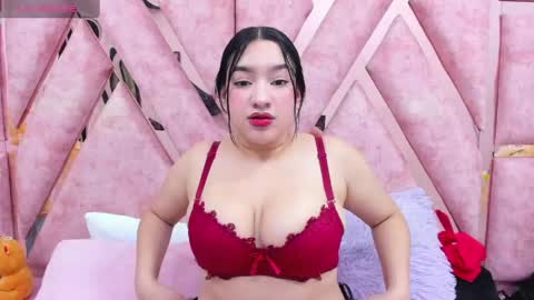 Snapshot of afroditta_hill chatting on June 2026 03:40:01 AM afroditta_hill online show from June 2026 03:40:01 AM