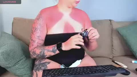Snapshot of agata_haris chatting on June 2026 02:22:01 AM Agata online show from June 2026 02:22:01 AM