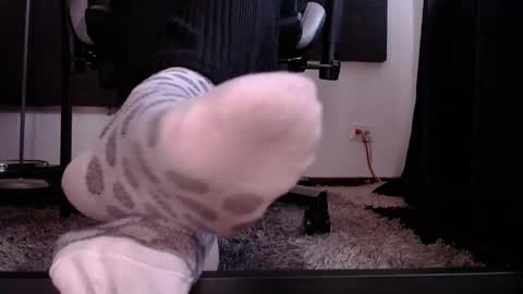 Agata Collinss online show from April 2026 09:28:01 PM