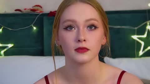 AgataFoxley online show from December 2025 08:14:02 PM