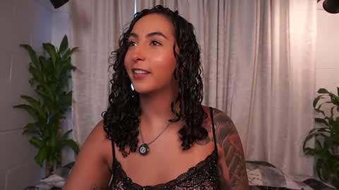 Snapshot of agatha_collinss chatting on May 2026 08:04:02 PM Val inst agatha clls online show from May 2026 08:04:02 PM