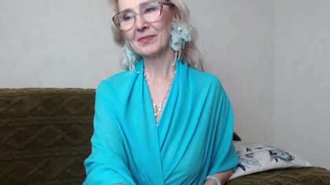 Snapshot of agatha_moore_ chatting on February 2025 08:33:02 PM Agatha online show from February 2025 08:33:02 PM