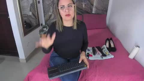 Snapshot of agatha_pleasure chatting on June 2026 11:45:01 AM agatha_pleasure online show from June 2026 11:45:01 AM