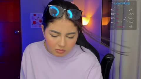 Snapshot of agatha_riccie chatting on June 2026 05:37:01 AM Cat online show from June 2026 05:37:01 AM