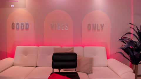 Agatha online show from February 2025 10:36:02 AM