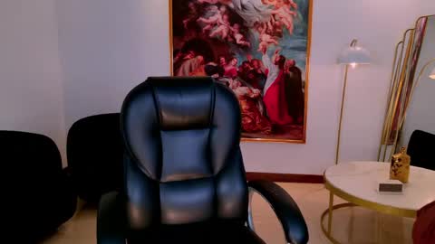 Agatha online show from April 2026 09:04:02 PM