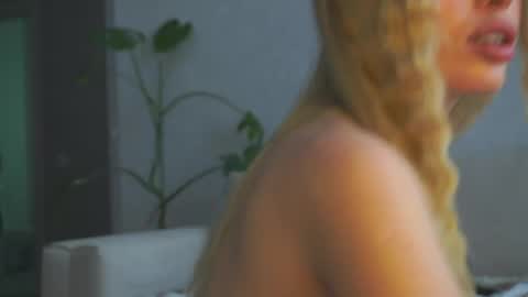 Snapshot of agent_blonde chatting on May 2026 07:13:01 AM May online show from May 2026 07:13:01 AM