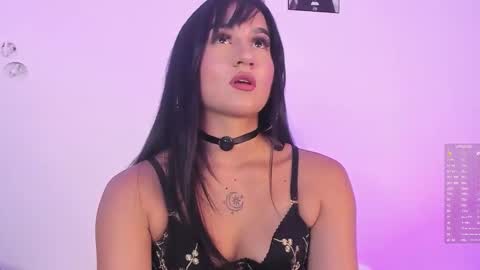 Maggie   online show from November 2025 11:27:01 PM