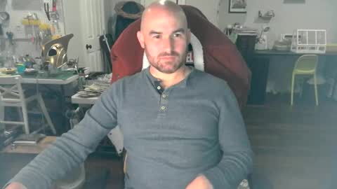 Snapshot of aggieswing chatting on December 2024 04:03:02 AM Aggieswing online show from December 2024 04:03:02 AM