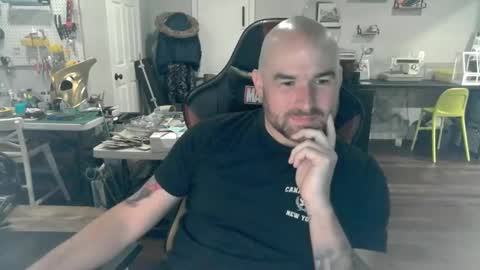 Snapshot of aggieswing chatting on December 2024 04:12:01 AM Aggieswing online show from December 2024 04:12:01 AM