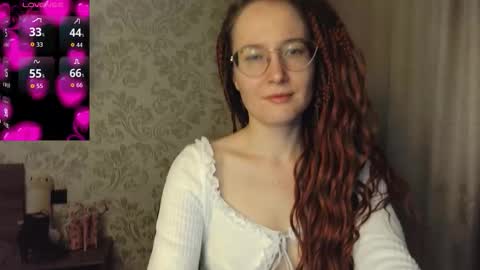 Snapshot of agnesgraham chatting on October 2025 04:26:01 PM Agnes online show from October 2025 04:26:01 PM