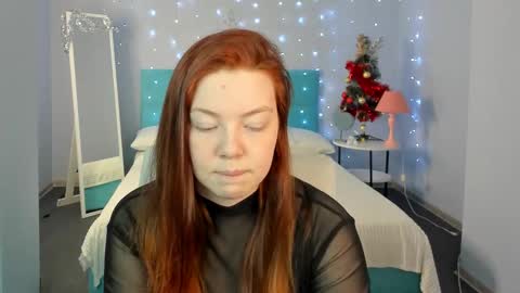 Agnia White online show from December 2025 10:46:02 AM