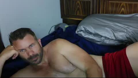 Snapshot of ahardman10 chatting on July 2026 03:32:01 AM Blue Eyed Handsome Man online show from July 2026 03:32:01 AM