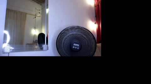 AHNAY online show from April 2026 07:47:02 PM