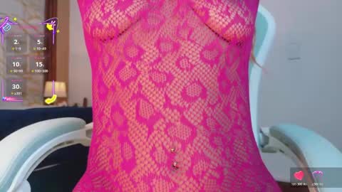 Snapshot of ahvi_ebony chatting on March 2026 12:29:01 PM Ahvi Ebony online show from March 2026 12:29:01 PM