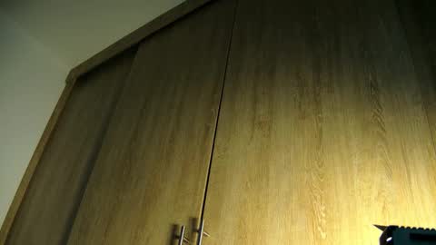 Aida  online show from November 2025 09:37:01 AM