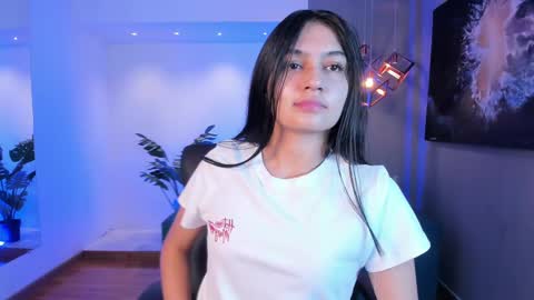 aidajoness online show from October 2025 11:51:02 AM